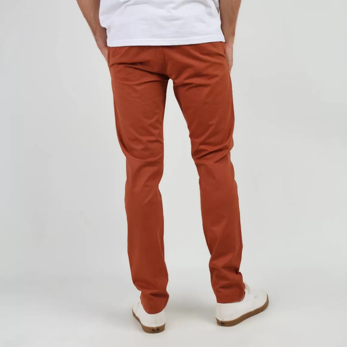 Chino REANO - -OXBOW Clearance