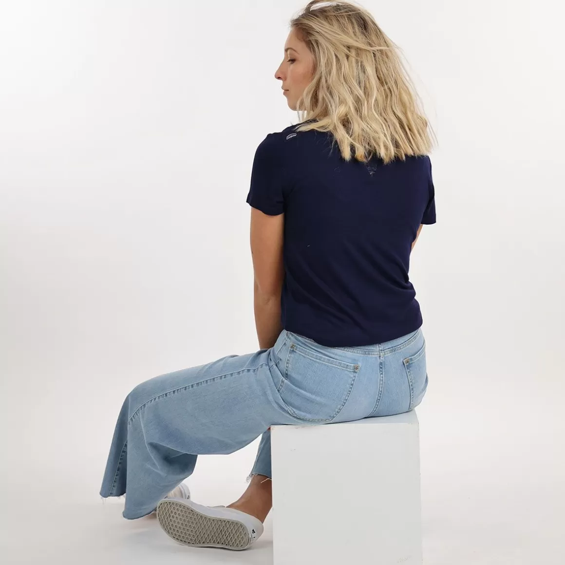 Top TIA - -OXBOW Shop